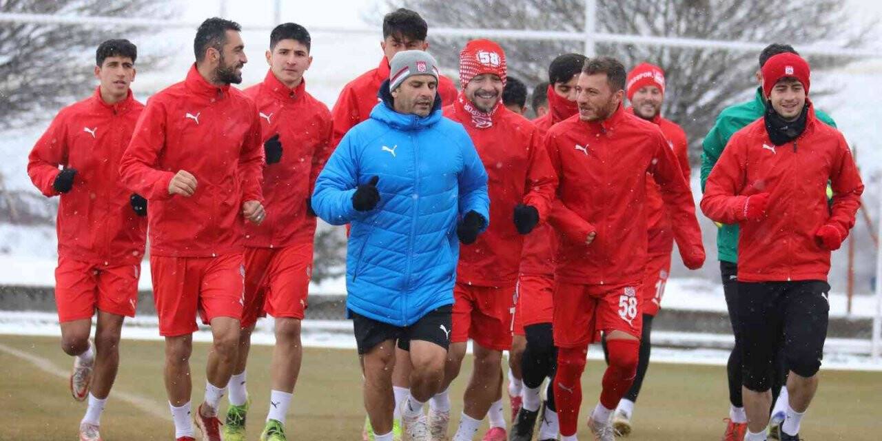 Sivasspor, Trabzonspor maçına iddialı hazırlanıyor