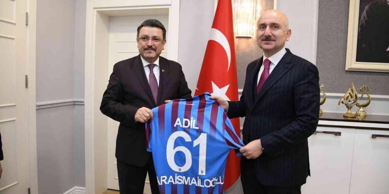 Genç, Bakan Karaismailoğlu’na projelerini anlattı