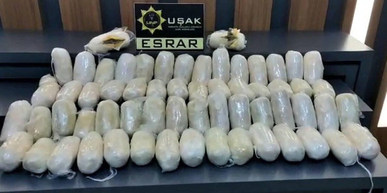 Uşak’ta 15 kilo esrar ele geçirildi