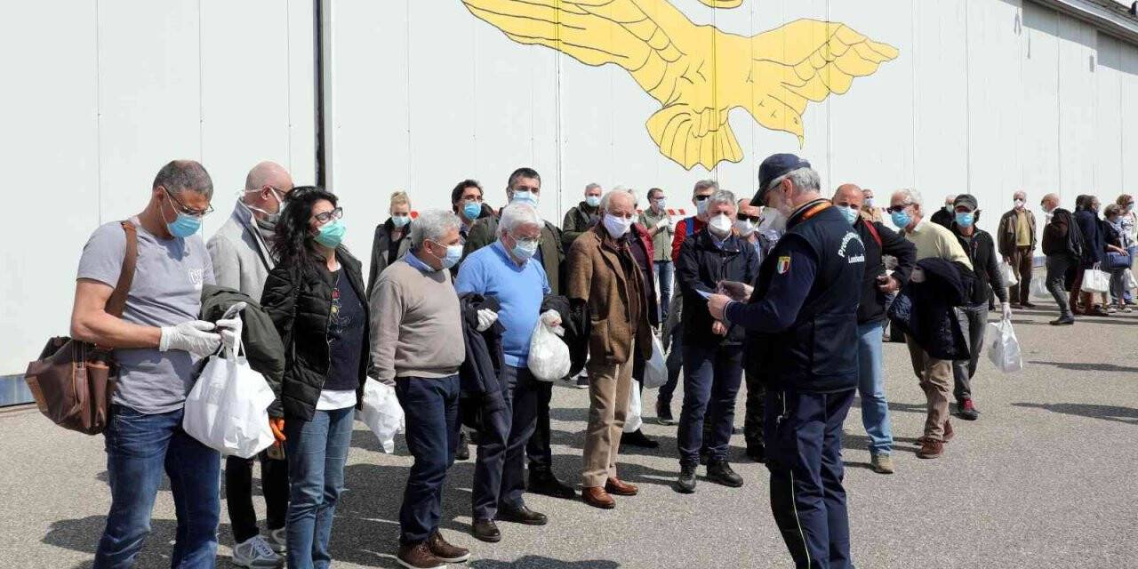 İtalya’da son 24 saatte 184 bin 615 vaka