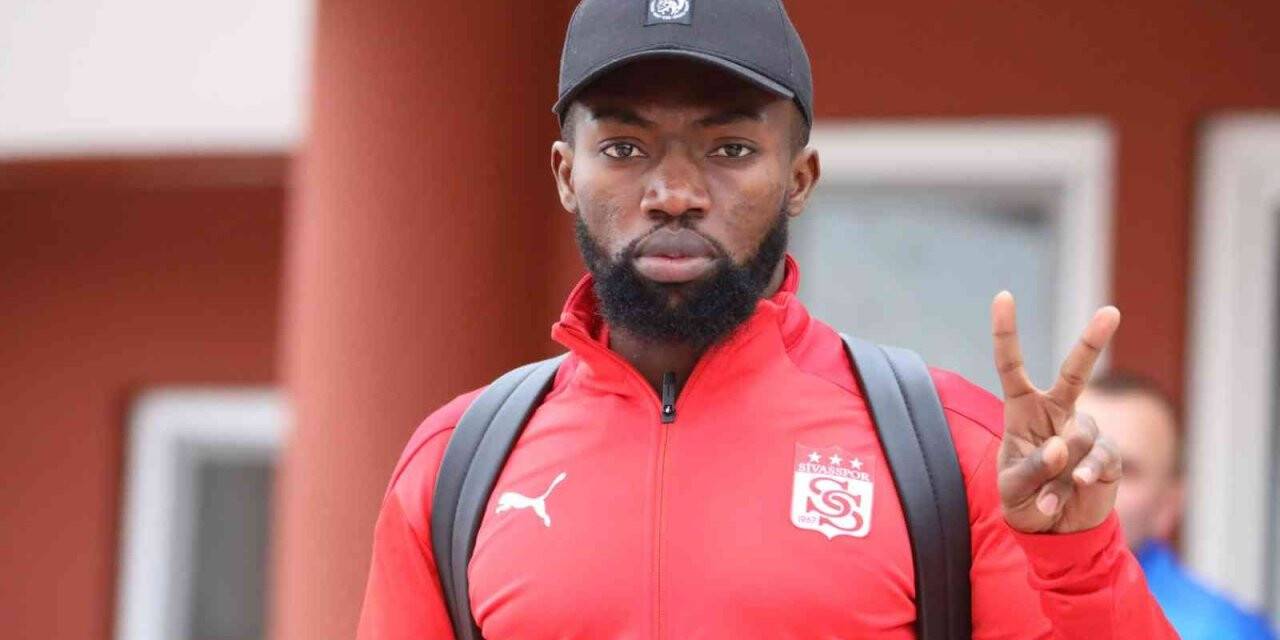 Sivasspor’da Azubuike ile yollar ayrıldı