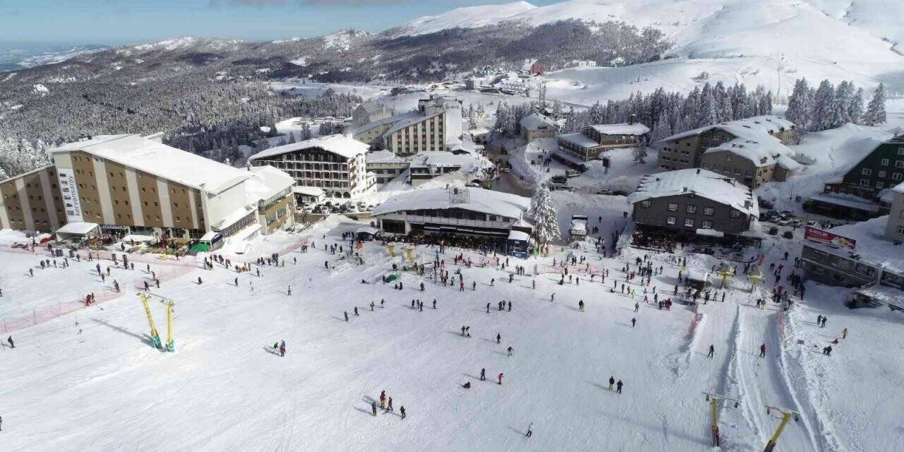 Uludağ bu kış sezonunda da yoğun ilgi görüyor