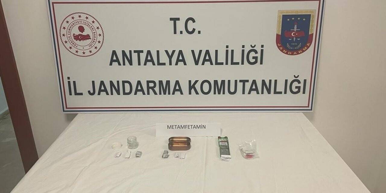 14 gram metamfetamin ele geçirildi