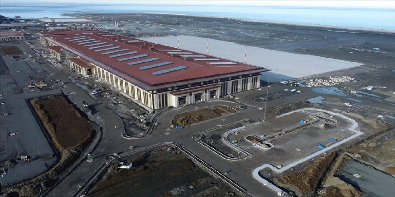 Ulaştırma ve haberleşme sektöründe bu yıl 49,8 milyar liralık kamu yatırımı yapılacak