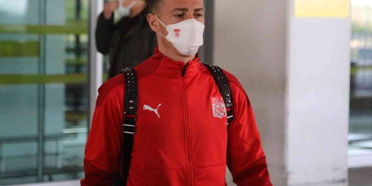 Hakan Arslan’ın adalesinde yırtık tespit edildi