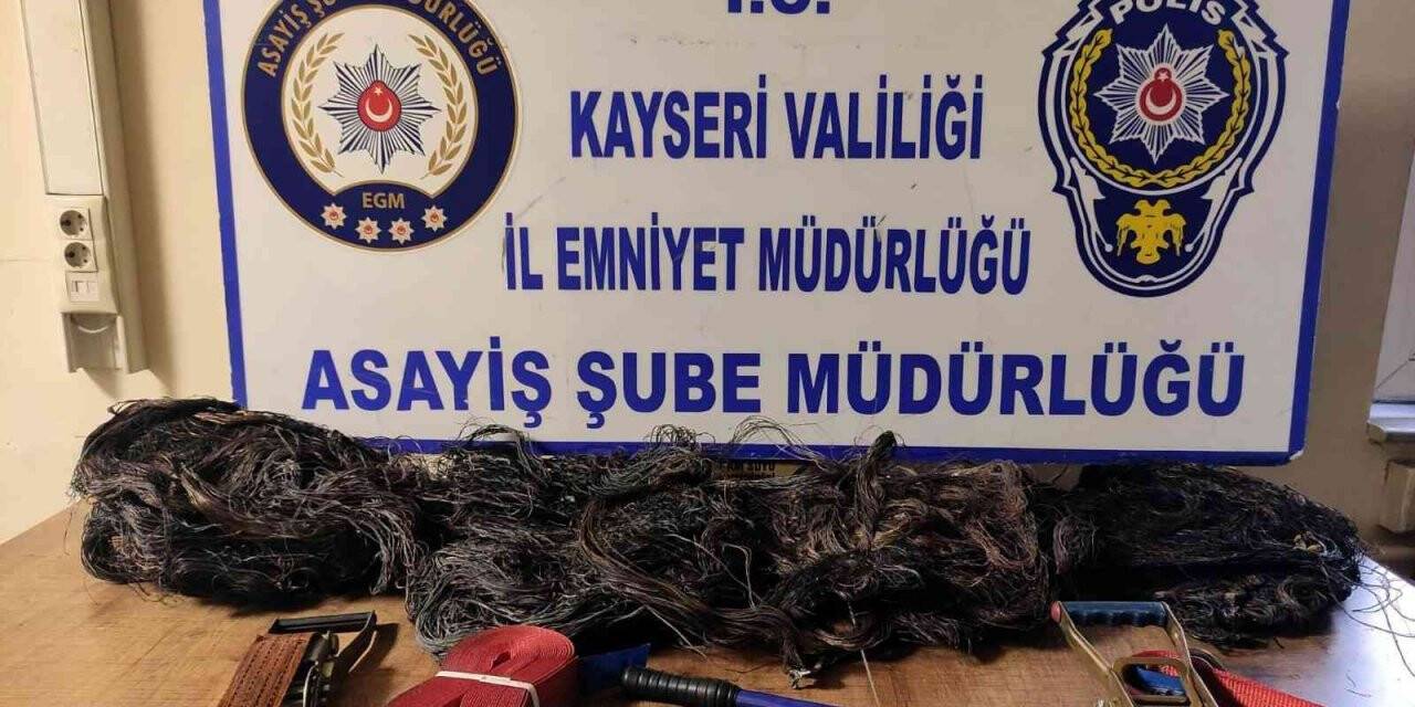 Kablo hırsızı 3 kişi yakalandı