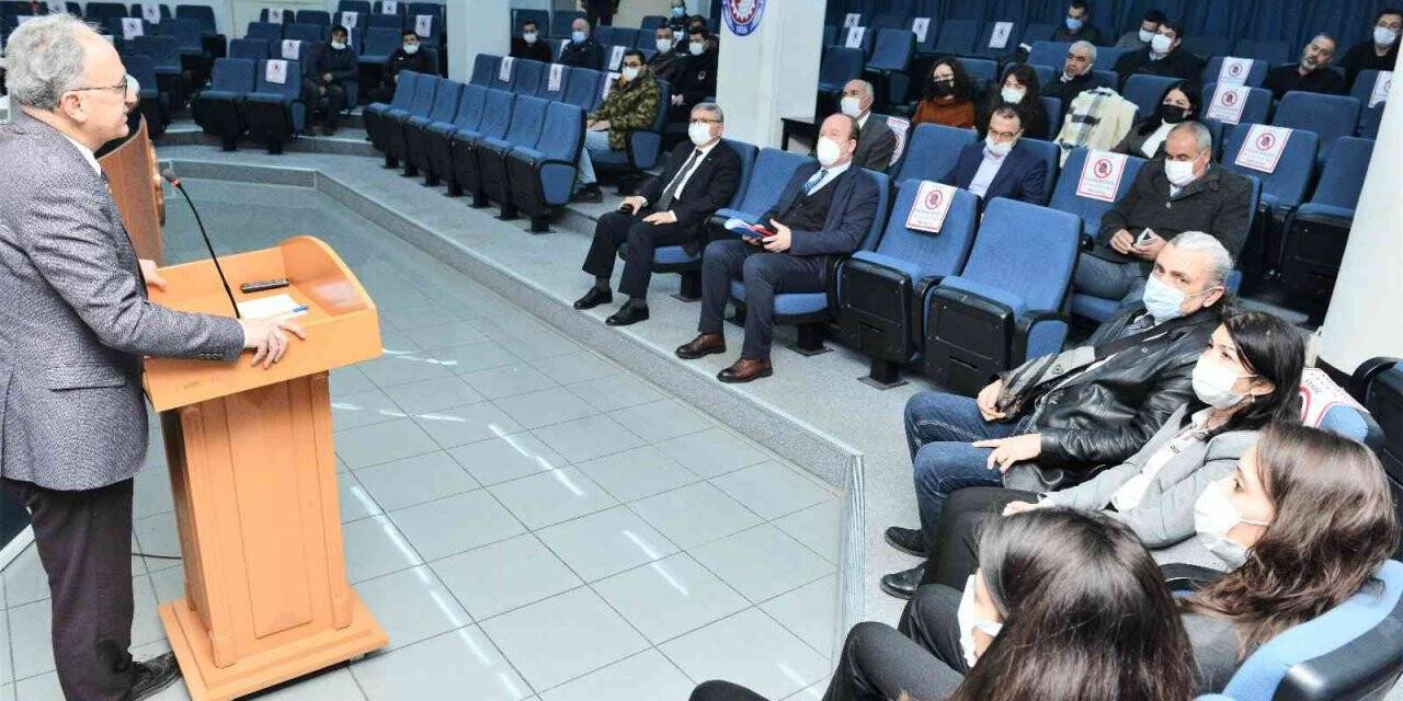 Denizli’de otel ve pansiyonlara ‘Basit Konaklama Tesisi İşletme Belgesi’ bilgilendirmesi gerçekleştirildi