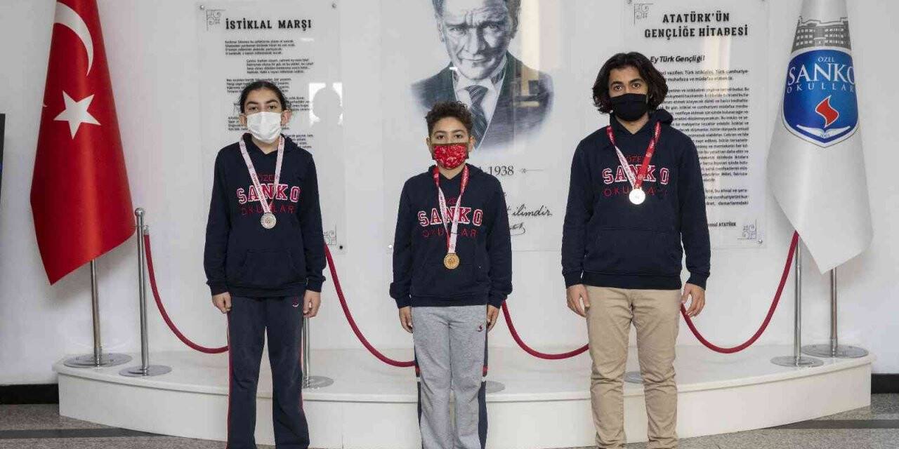 SANKO Okulları öğrencilerinin satranç başarısı