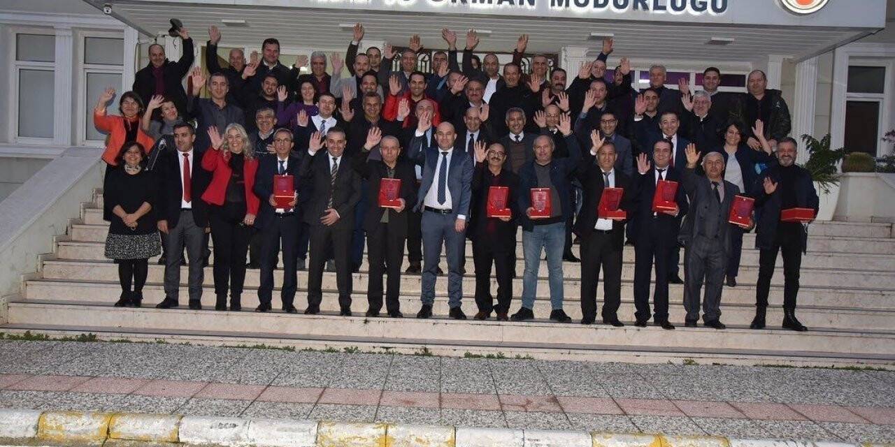 Emekliye ayrılan İl Tarım ve Orman Müdürlüğü personeline vefa plaketi