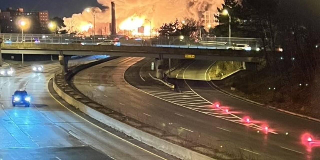 New Jersey’de kimyasal tesiste yangın
