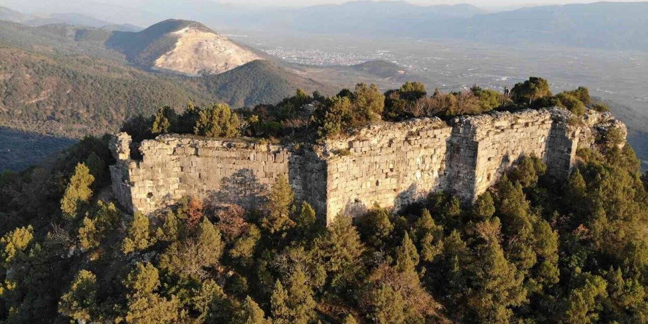 Bizans döneminden kalma kale, definecilerin meskeni oldu
