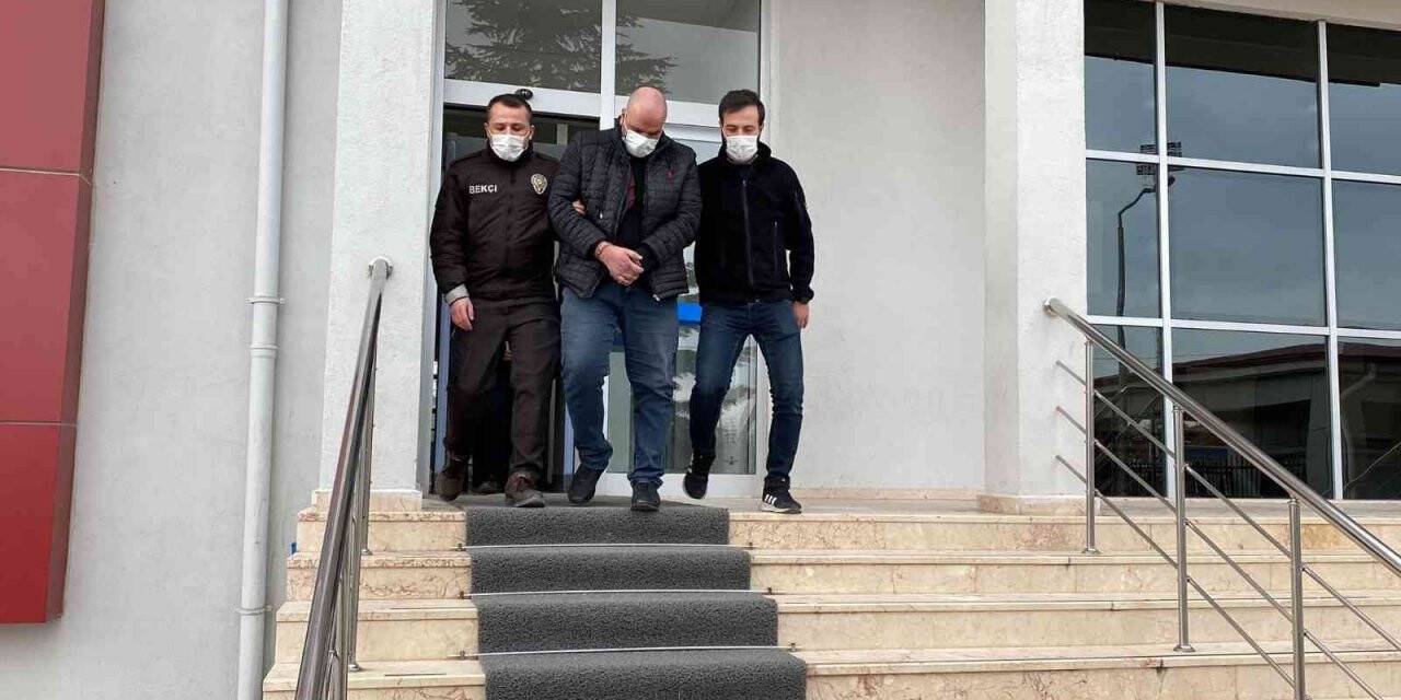 Uyuşturucu operasyonunda yakalanan 2 şüpheli adliyeye sevk edildi