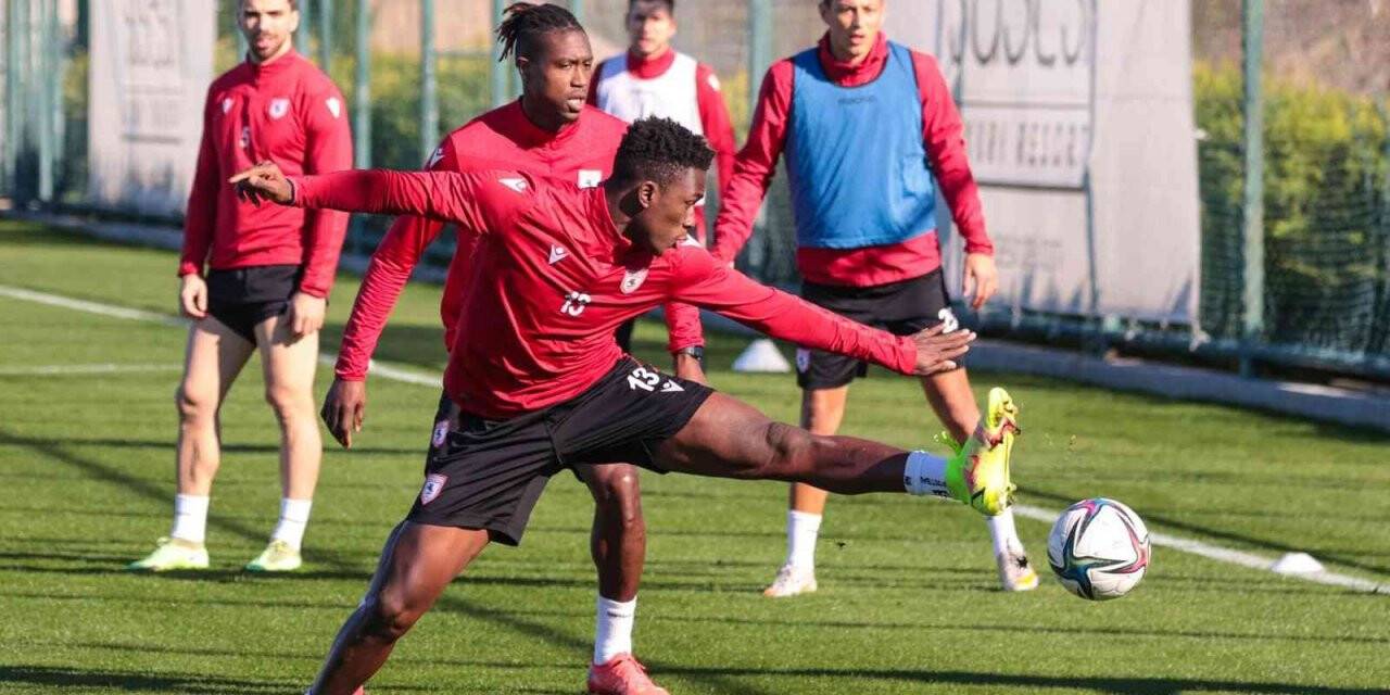 Samsunspor ile Balıkesirspor 17. randevuya çıkıyor