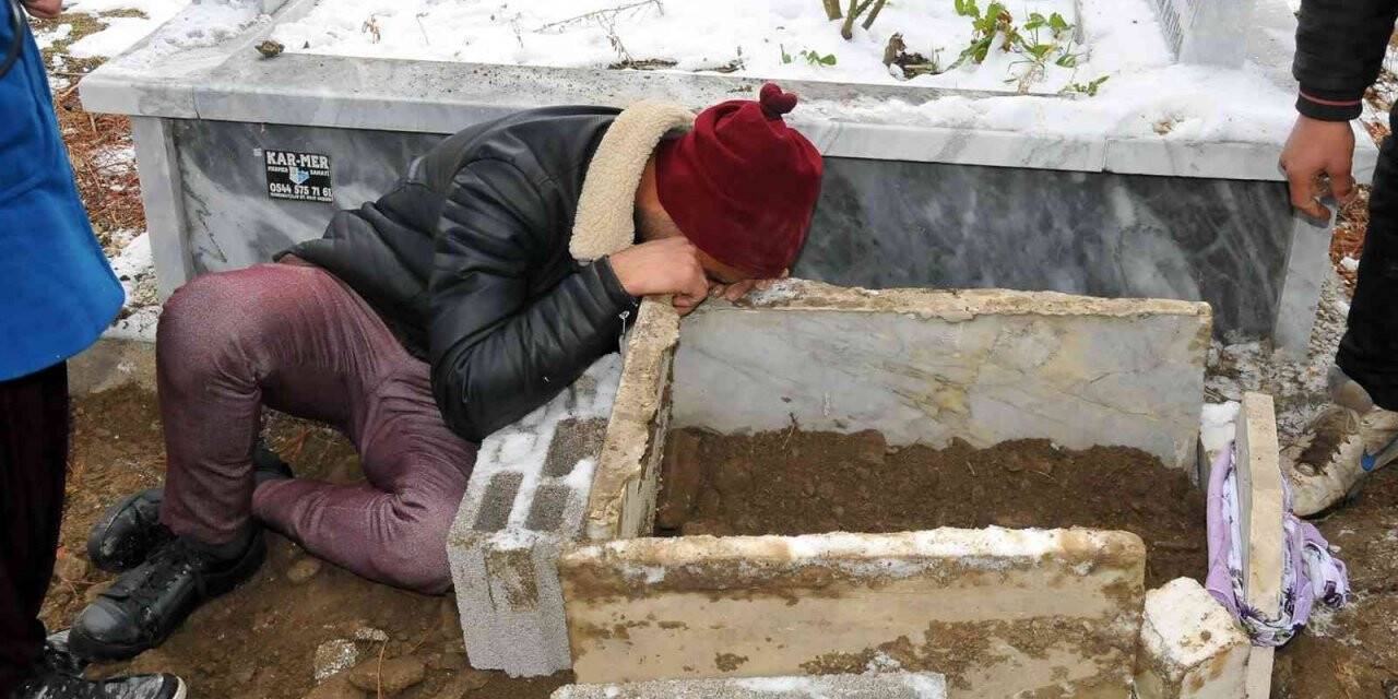 Minik Ayşenur gözyaşları ile son yolculuğuna uğurlandı