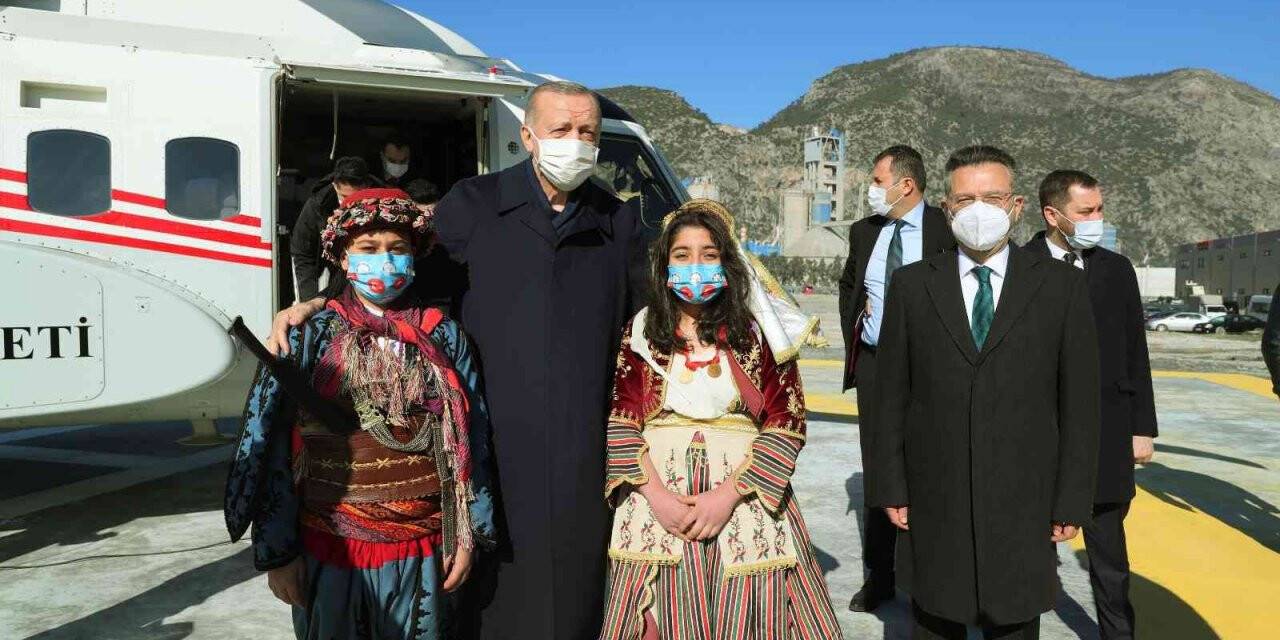 Cumhurbaşkanı Erdoğan: “Türk ekonomisine güvenen herkese sahip çıkıyoruz”