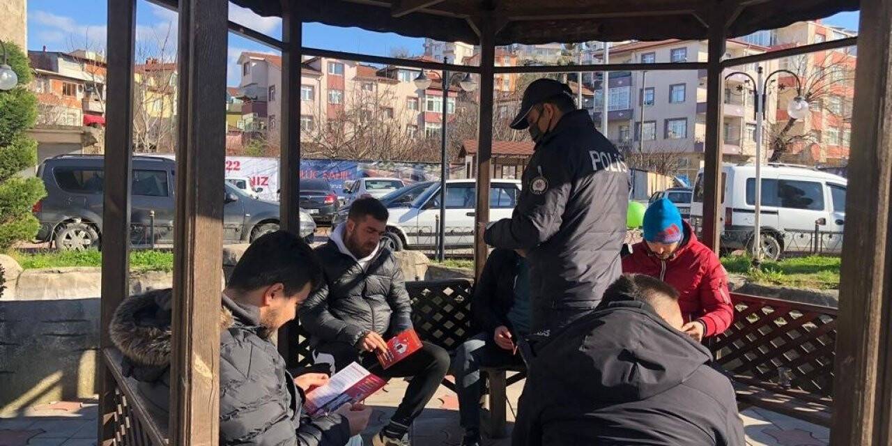 Polis dolandırıcılara karşı broşürle uyardı
