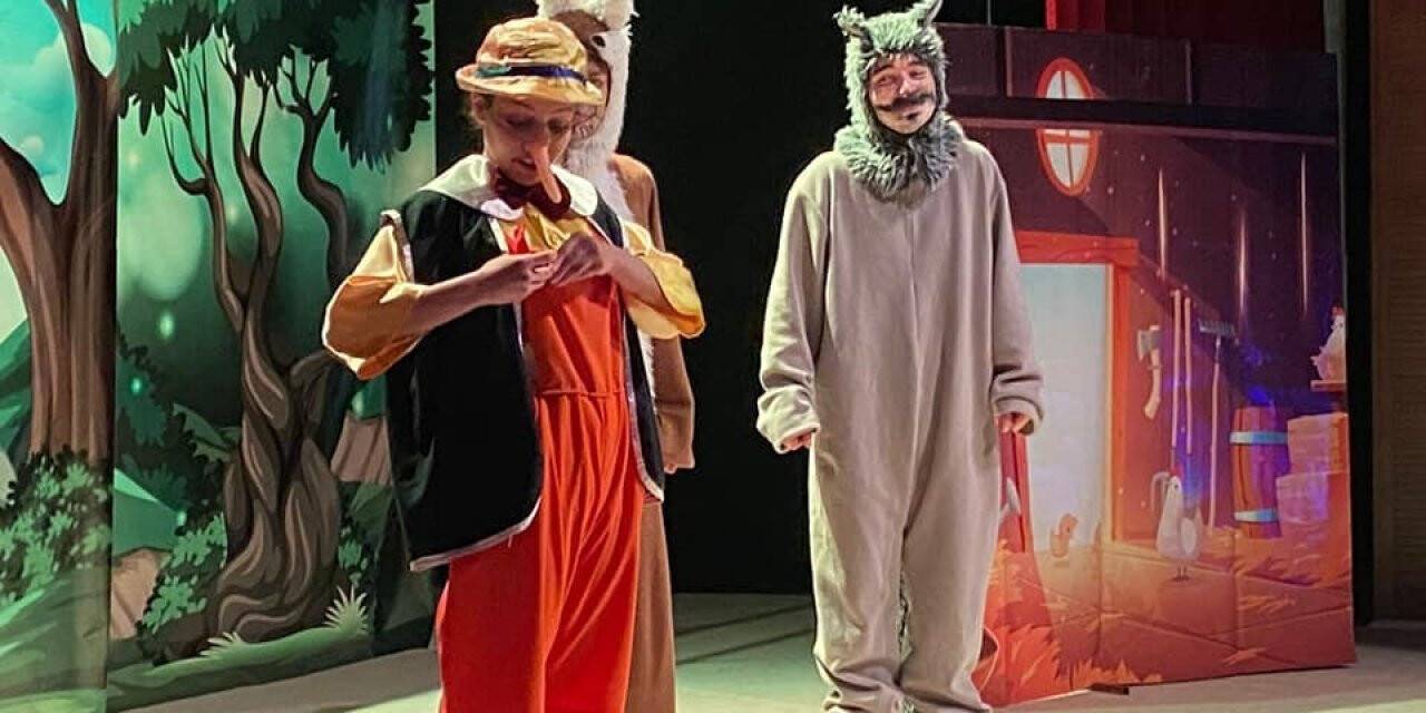 Çan’da ‘Pinokyo’ sahne aldı