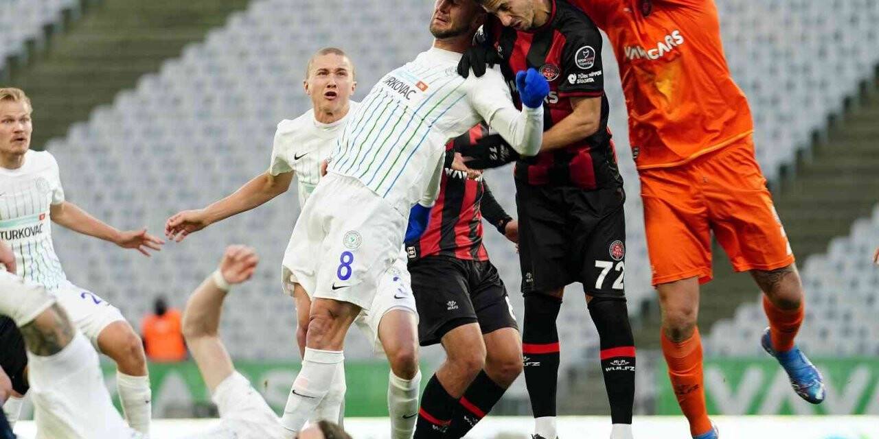Spor Toto Süper Lig: Fatih Karagümrük: 2 - Çaykur Rizespor: 0 (Maç sonucu)
