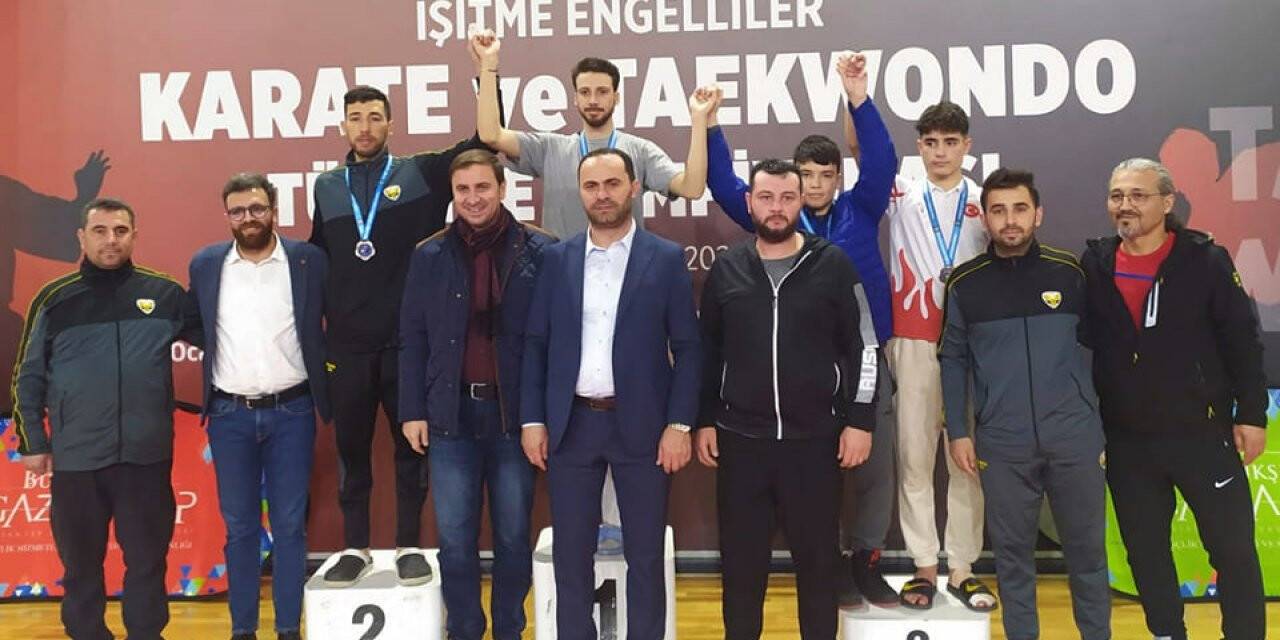 Büyükşehir Belediyesporlu sporcu Türkiye üçüncüsü oldu
