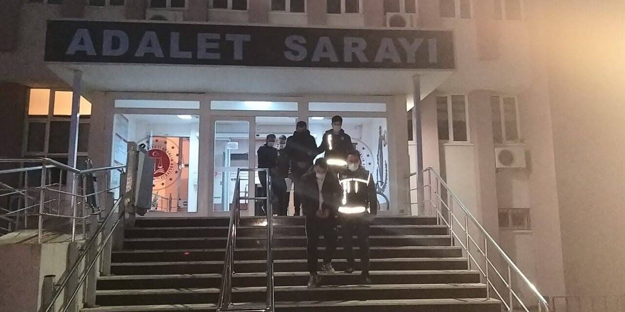 Ayvalık’ta polis uyuşturucu satıcılarına geçit vermiyor