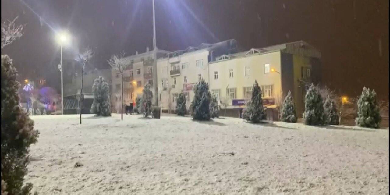 İstanbul’da kar etkili olmaya başladı