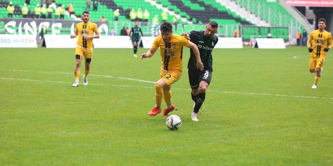 TFF 2. Lig: Sakaryaspor: 2 - Bayburtspor: 0