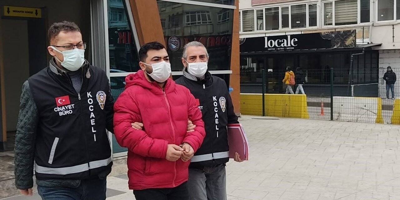 (Düzeltme) Evine giren kişiyi öldüren şahıs tutuklandı