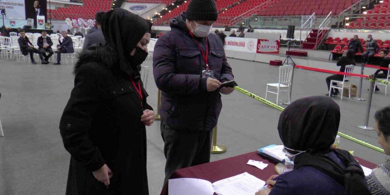 Şoförler Odası’nda Ali Ateş güven tazeledi