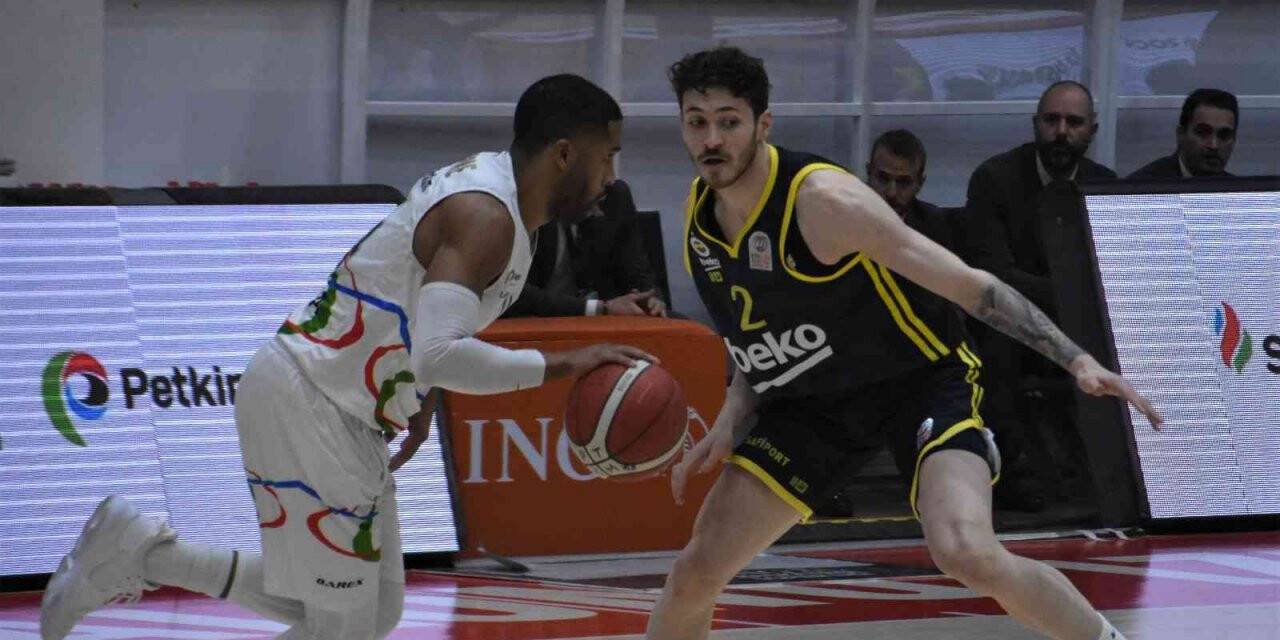 ING Basketbol Süper Ligi: Aliağa Petkim Spor: 95 - Fenerbahçe Beko: 90