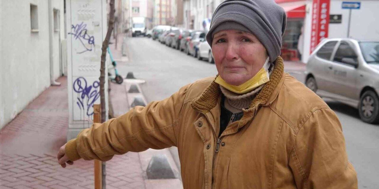 Ekmek teknesini çalan hırsızlara gözyaşlarıyla seslendi
