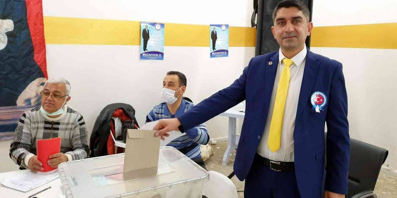 Nazilli Elektrikçiler Odası’nda Akyol güven tazeledi