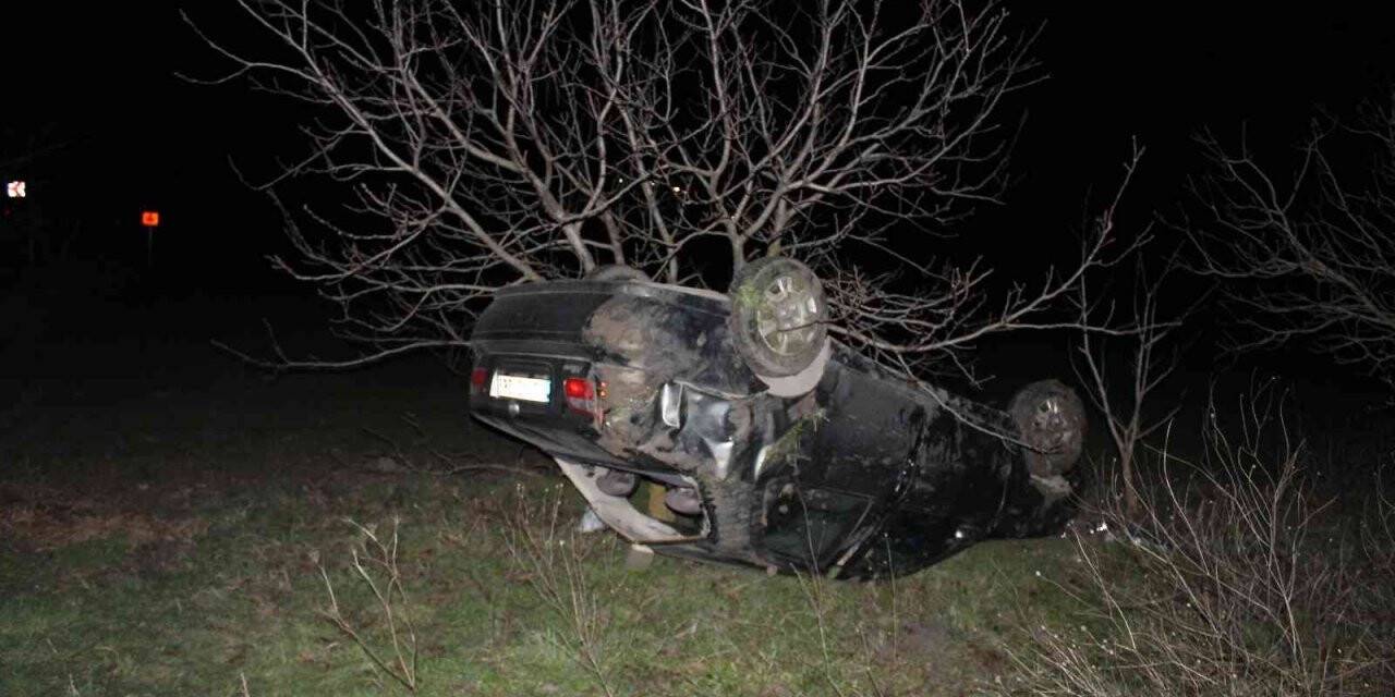 Edirne‘de otomobil şarampole uçtu