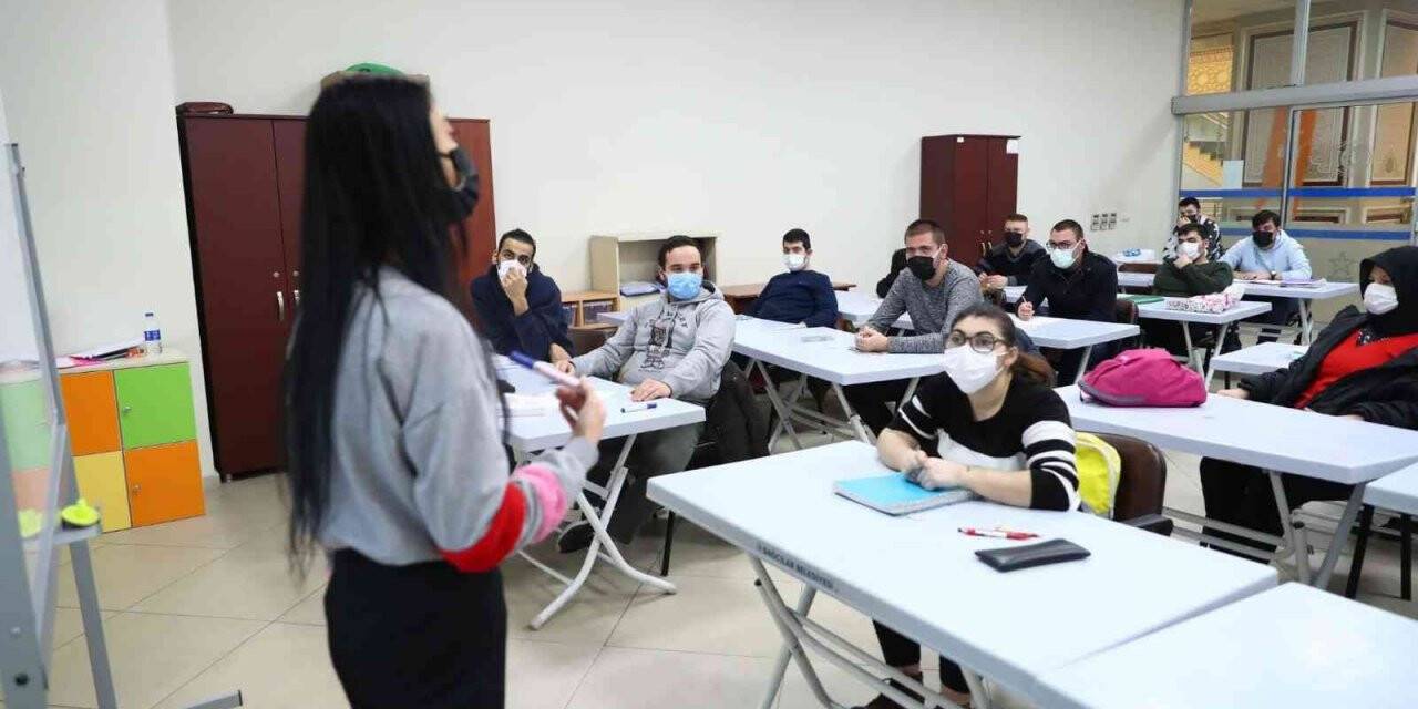 Bağcılar’da engelli vatandaşlara EKPSS desteği
