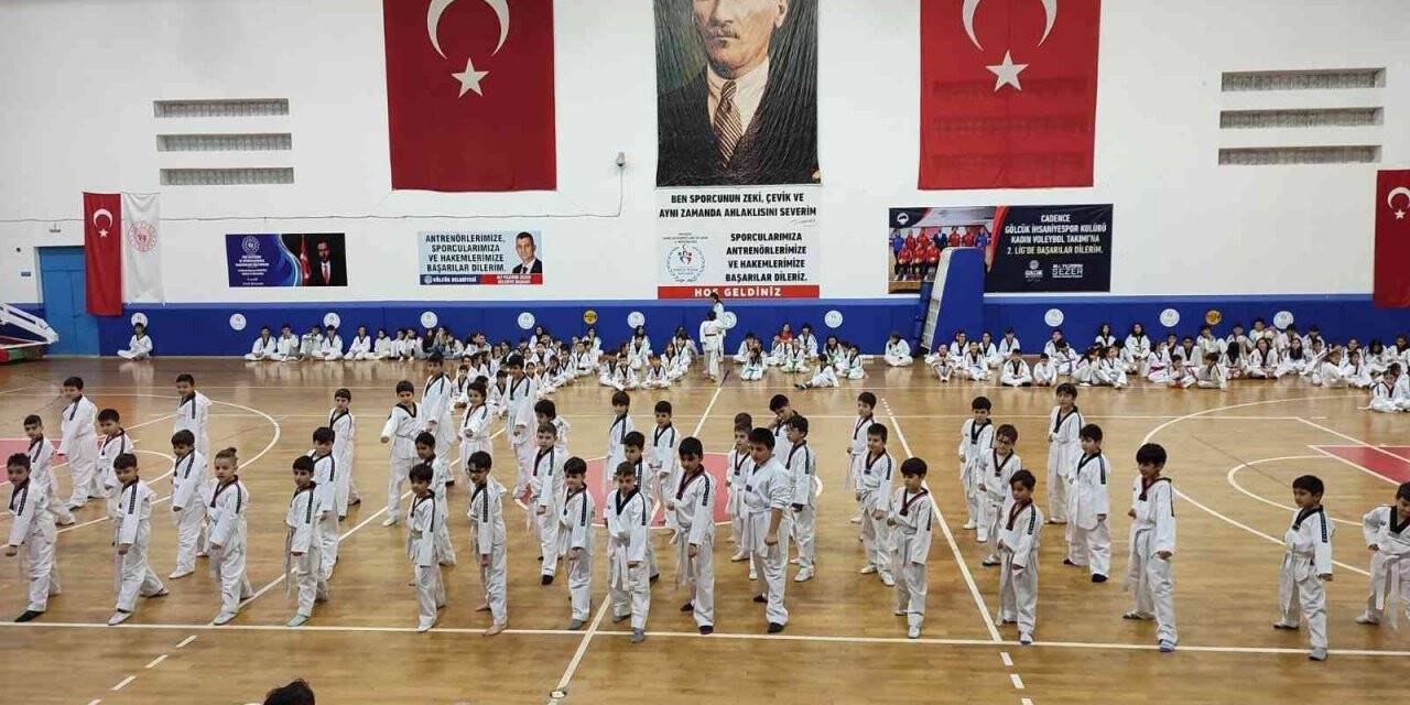 Gölcük’te tekvando rüzgarı