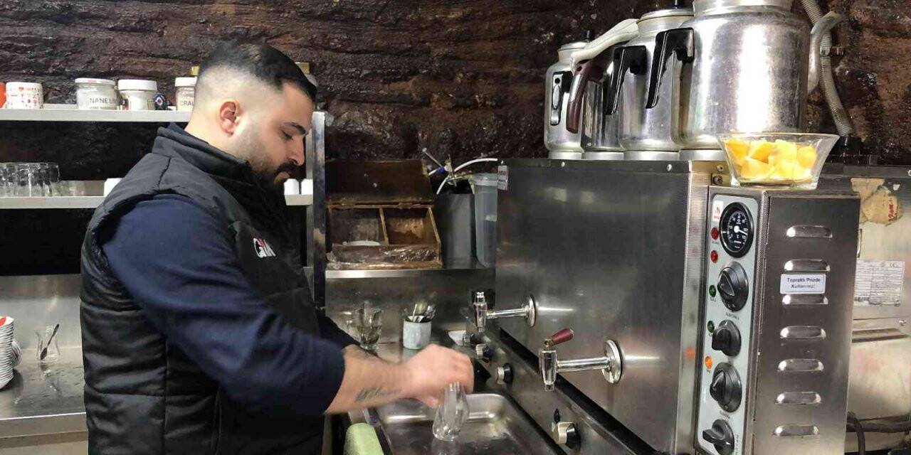 Onlara evden çalışma yok