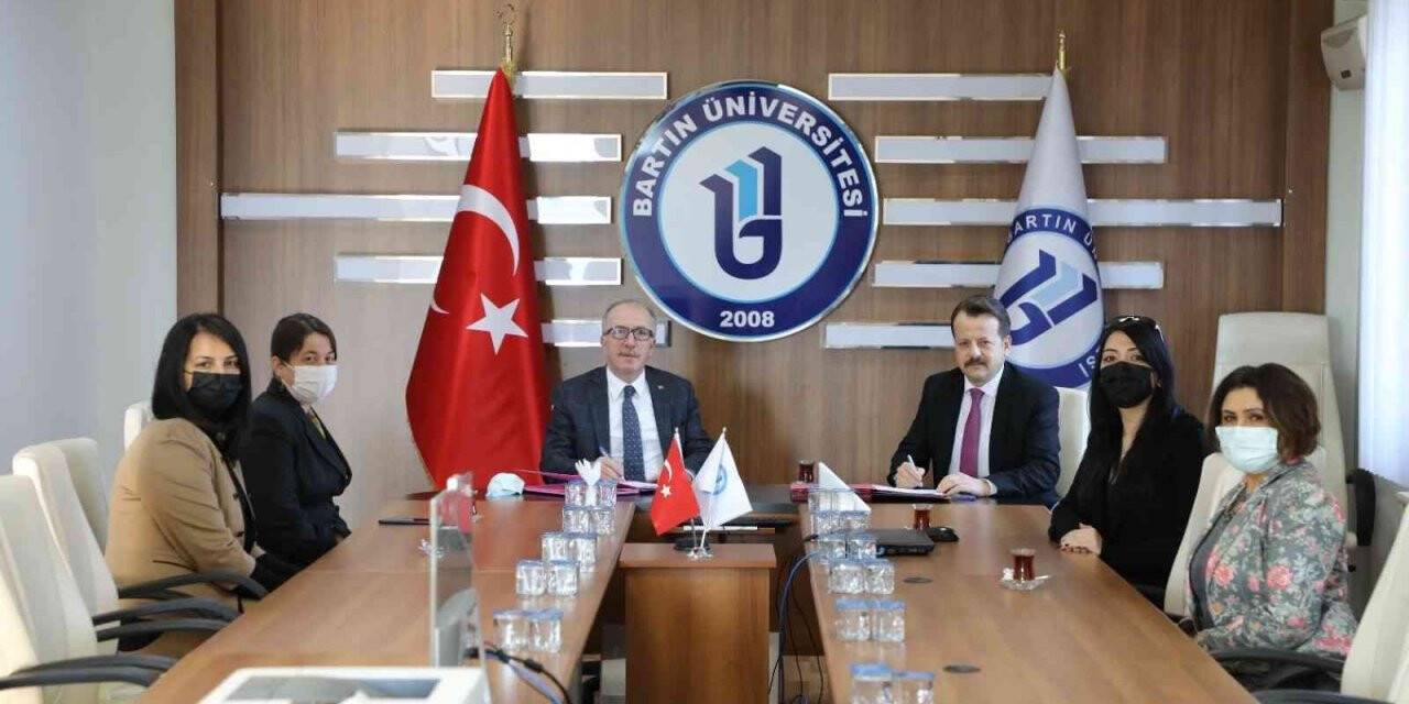 Çocuk Üniversitesi için imzalar atıldı