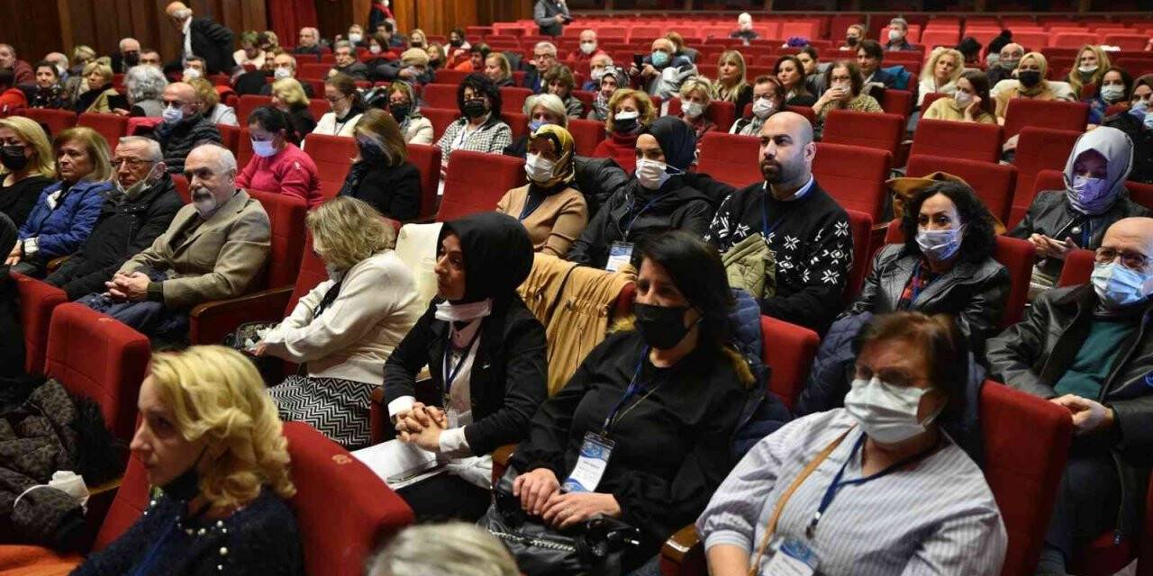 Kültür Akademisi’nde sertifika heyecanı