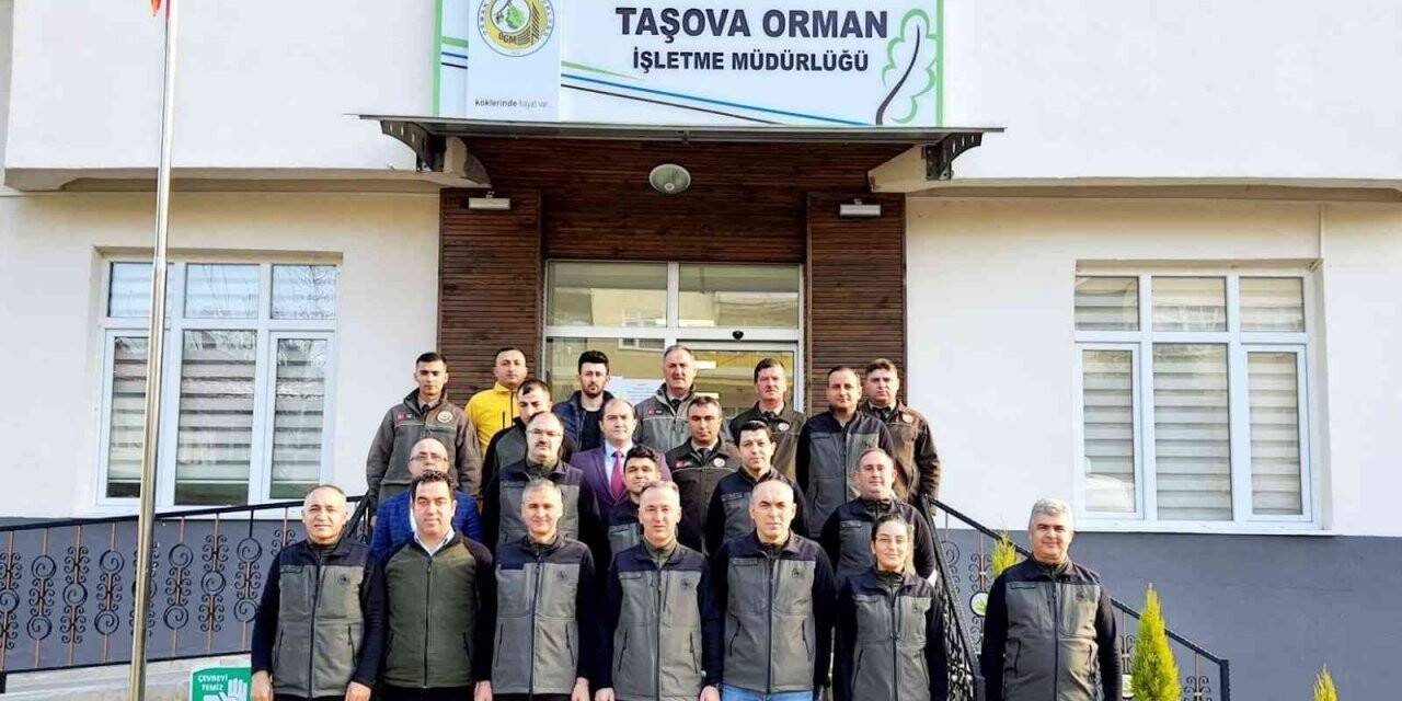 Oflu: "Emeksiz değer, değersiz emek olmaz"