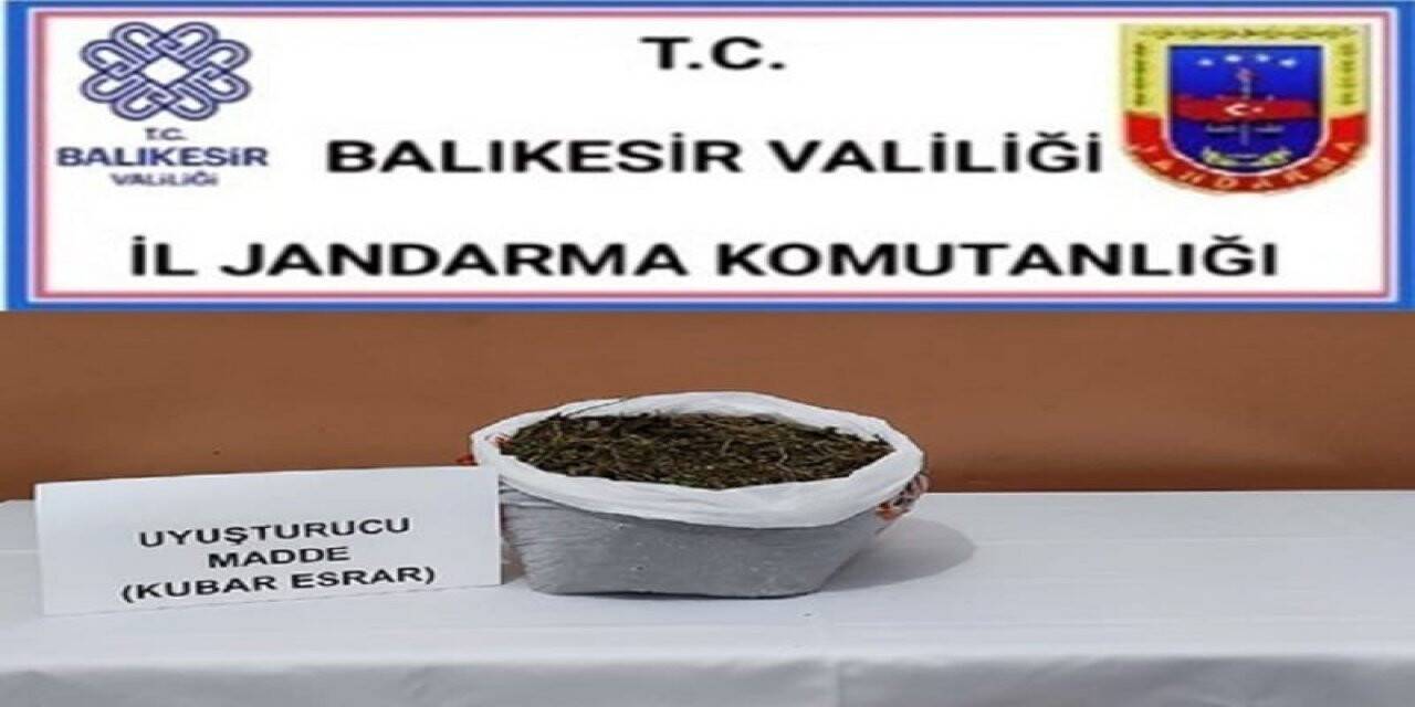 Balıkesir’de jandarmadan 30 uyuşturucu şüphelisine operasyon