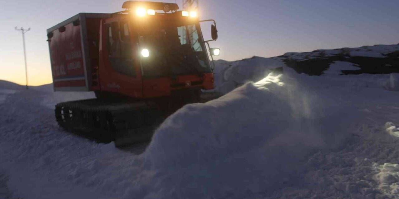 Ekipler 6 aylık bebek için seferber oldu