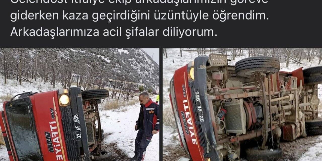 İtfaiye aracı kazaya müdahaleye giderken kaza yaptı