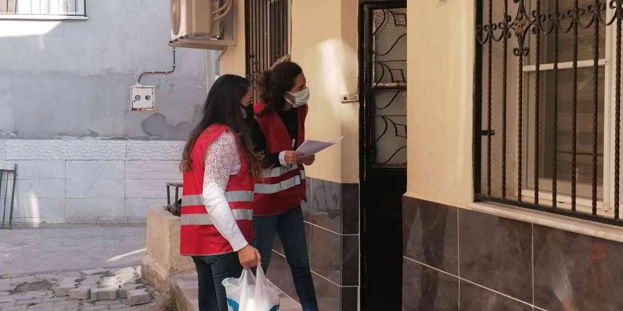 Söke Belediyesi’nin karakış desteği sürüyor