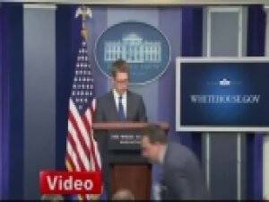 Beyaz Saray Basın Odasına Obama Baskını