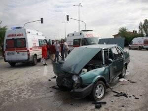 Çubuk'ta trafik kazası: 10 yaralı