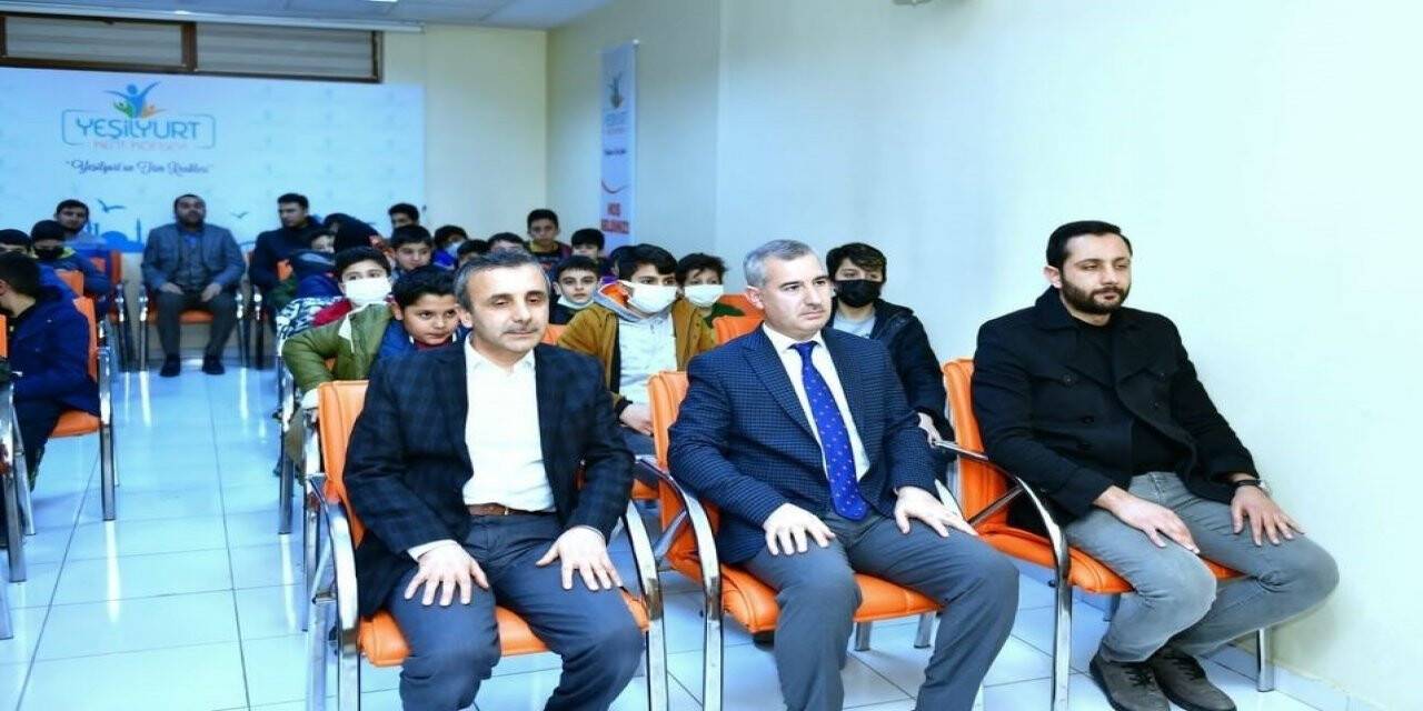 Çınar, gençlerle ‘Asr-ı Saadet’ etkinliğinde buluştu