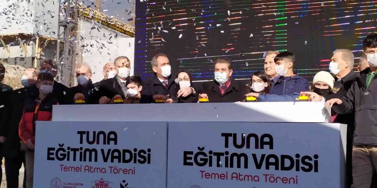 Bakan Özer’den öğretmenlere “ev ödevi” çağrısı