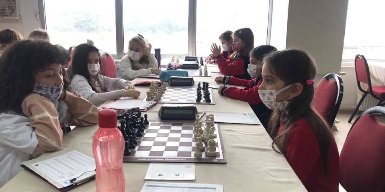 Manisa’da okul sporlarında 5 branşta müsabakalar tamamlandı