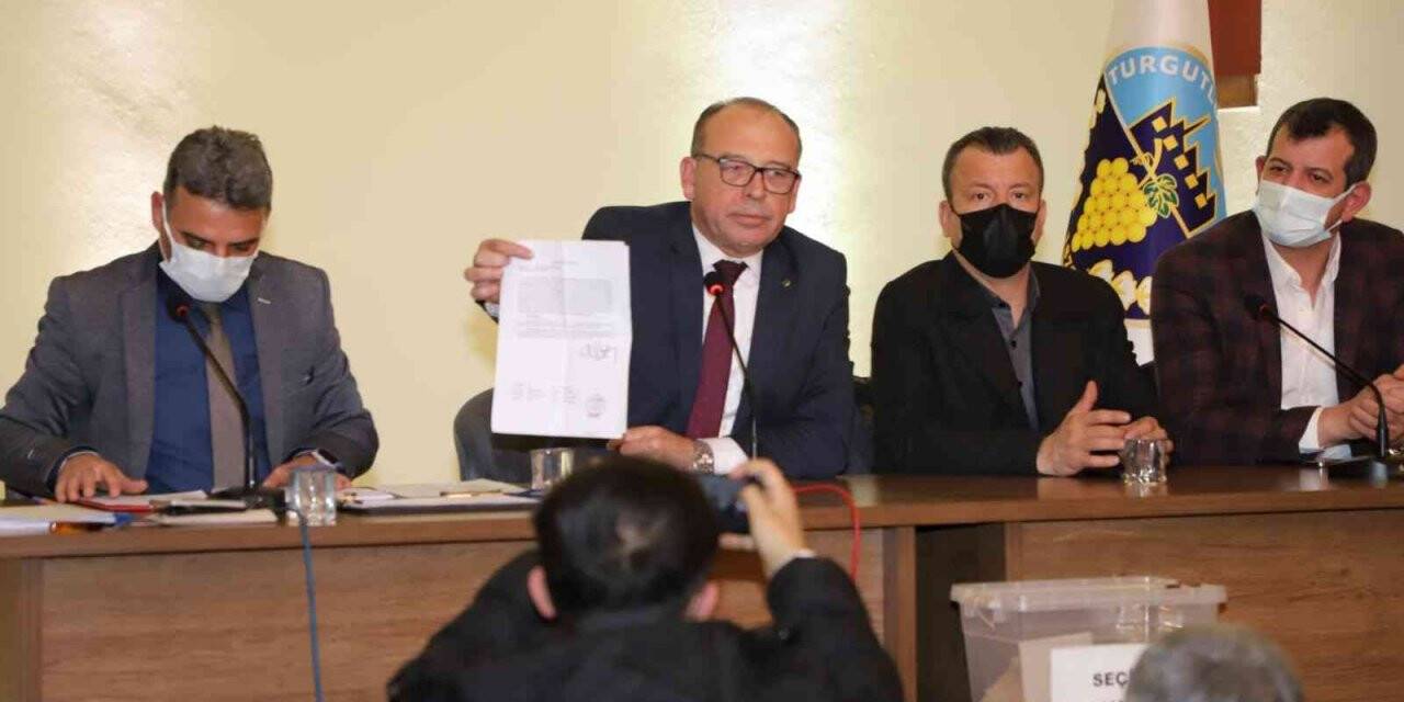 Turgutlu Belediyesi ve Başkan Akın için soruşturma izni verilmedi
