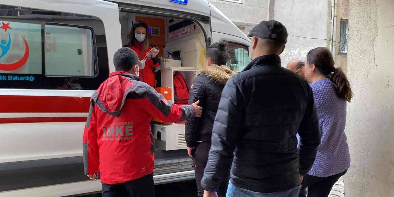 Eline aldığı bıçakla polislere zor anlar yaşattı