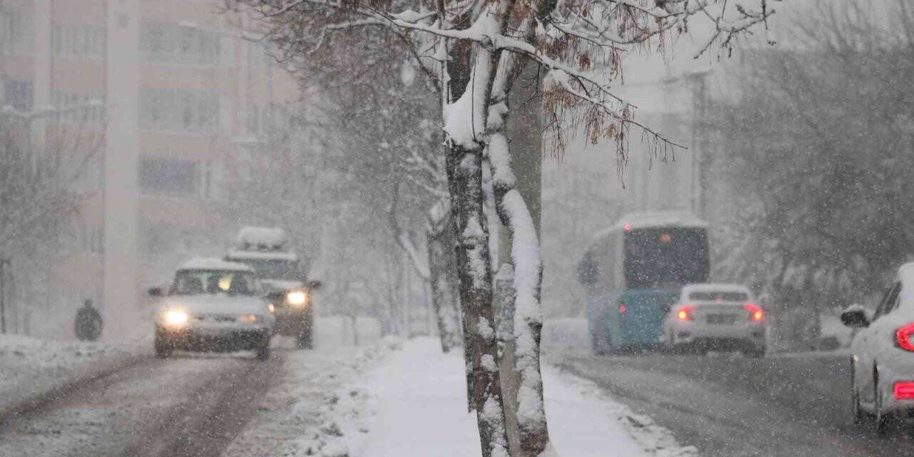Kahramanmaraş’ta kar manzaraları